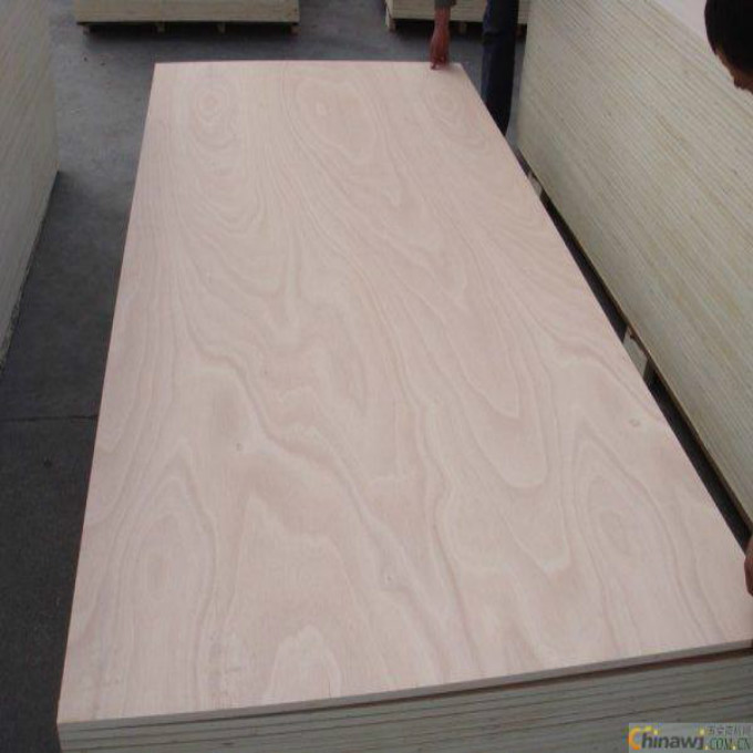 okoume plywood 19.jpg