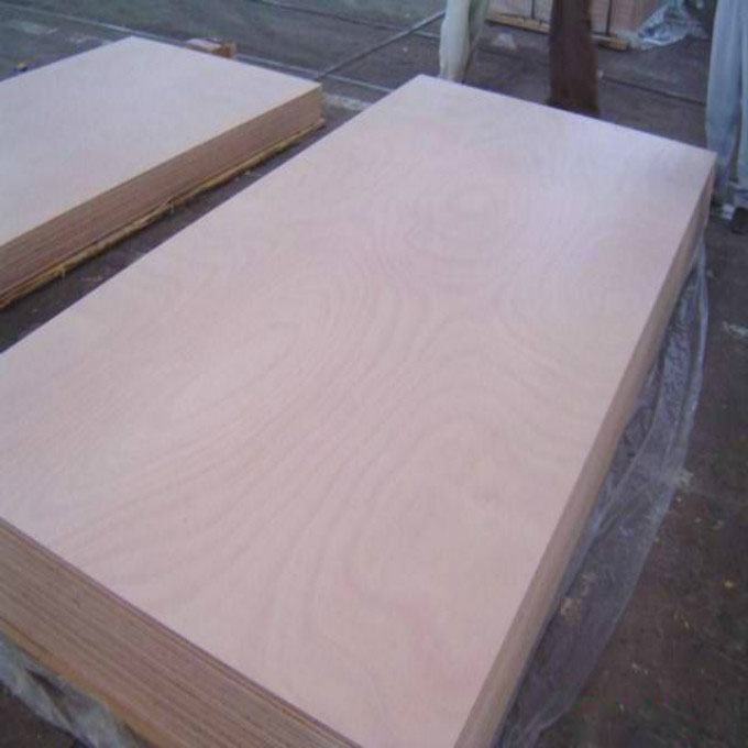 okoume plywood 18.jpg